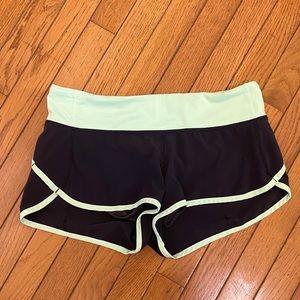 Lululemon speed up shorts size 6